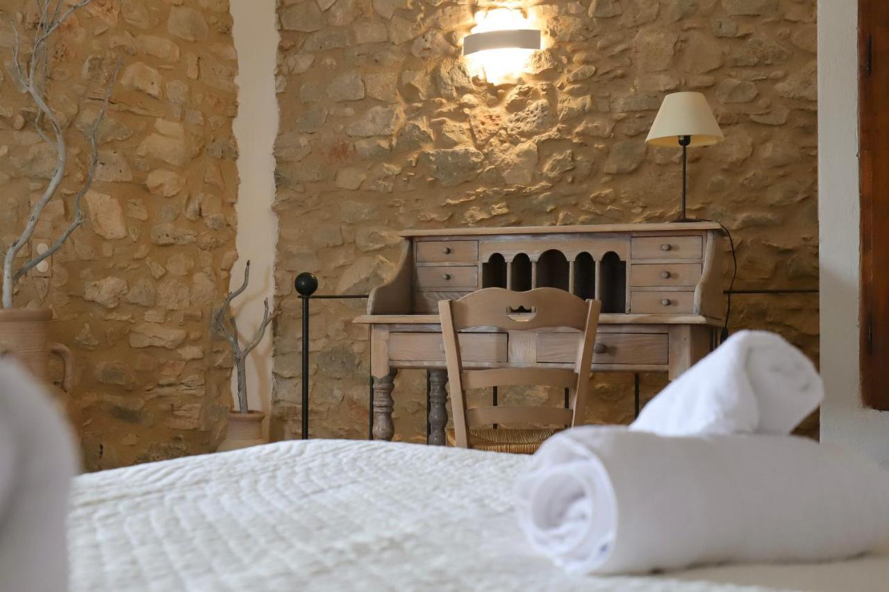 La Ferme De La Huppe Hotell Gordes Exteriör bild